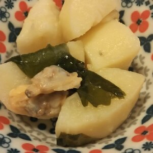 じゃがいもとあさりの煮物